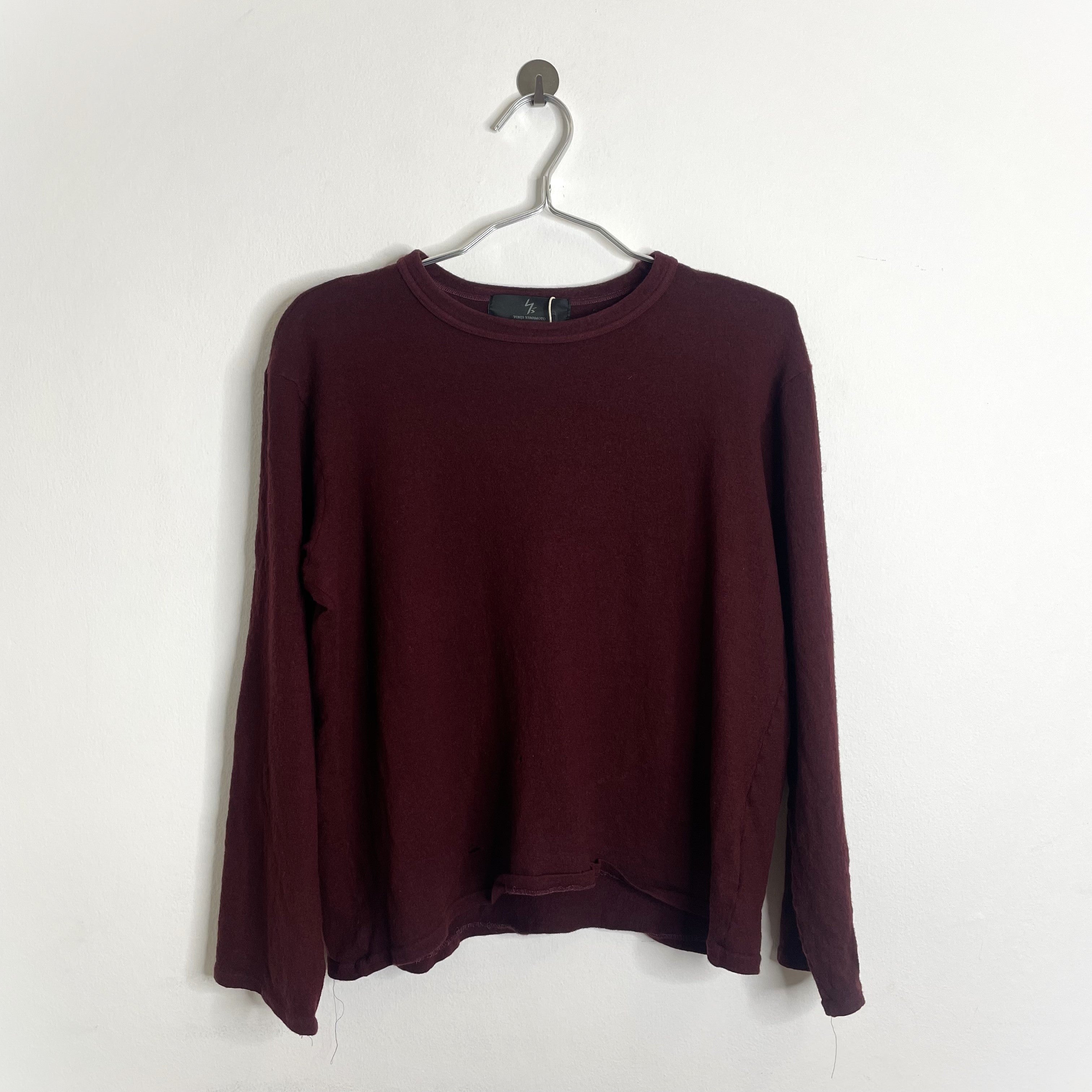 ISSEY MIYAKE Sweatshirt