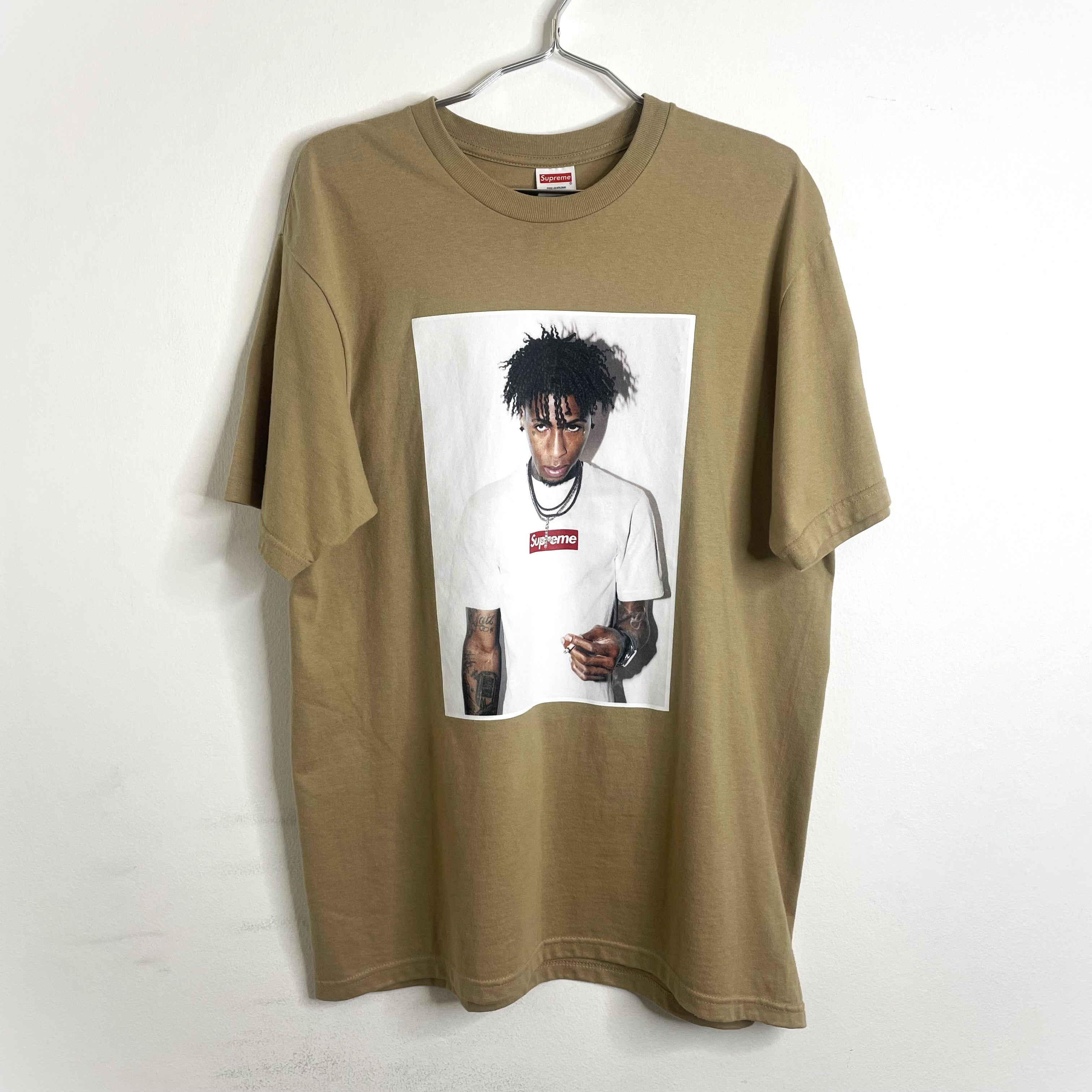 Supreme young boy Tee