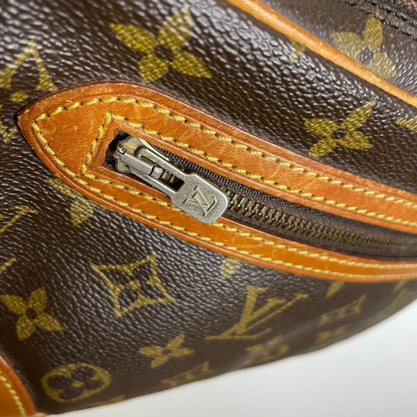 Louis Vuitton Marly Dragonne Clutch Bag