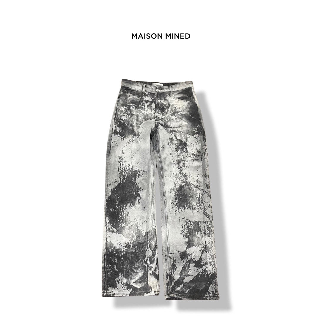 Maison mined