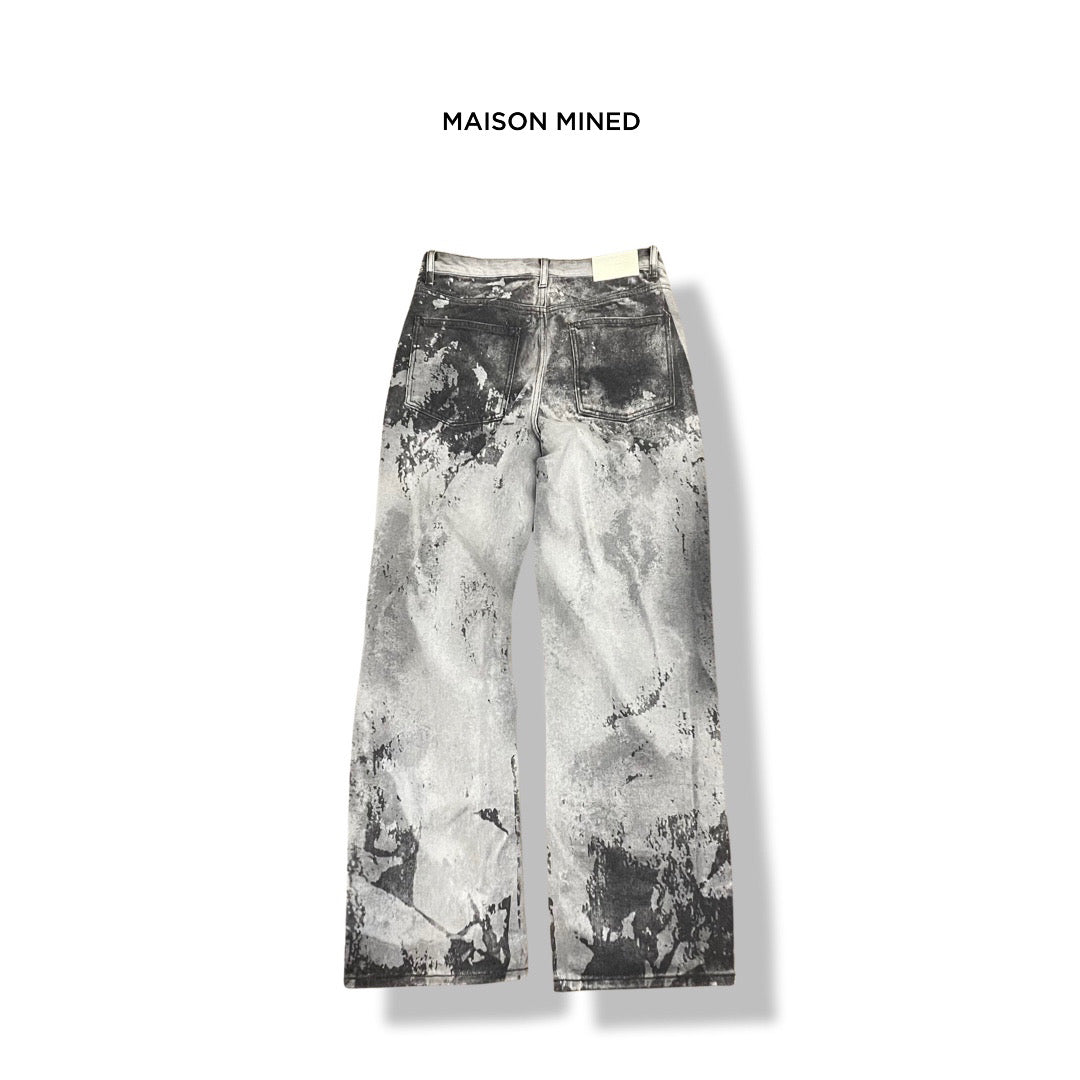 Maison mined